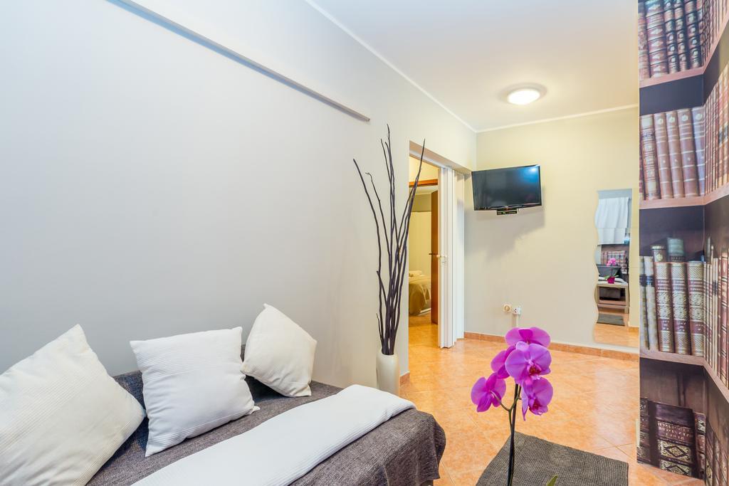 Ava Apartments Omisalj Ngoại thất bức ảnh
