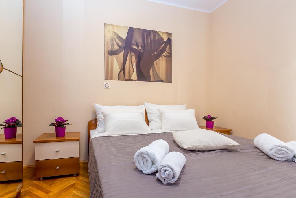 Ava Apartments Omisalj Ngoại thất bức ảnh