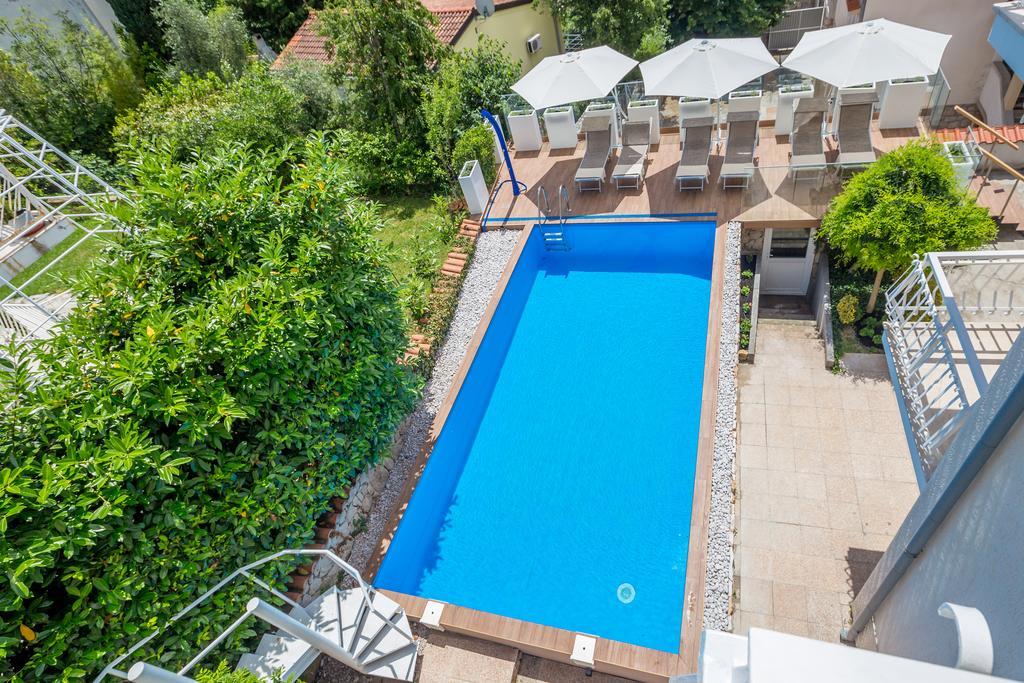 Ava Apartments Omisalj Ngoại thất bức ảnh
